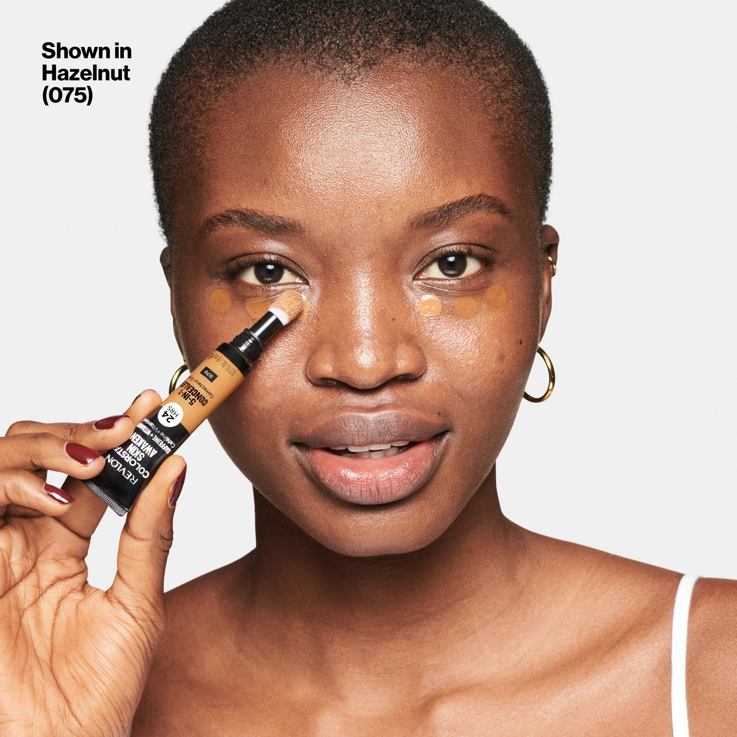 ColorStay Skin Awaken™  5-in-1 Concealer - Image 85